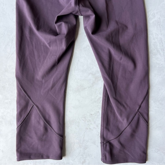 Lululemon Purple Crop Leggings Size 6 - Picture 5 of 9